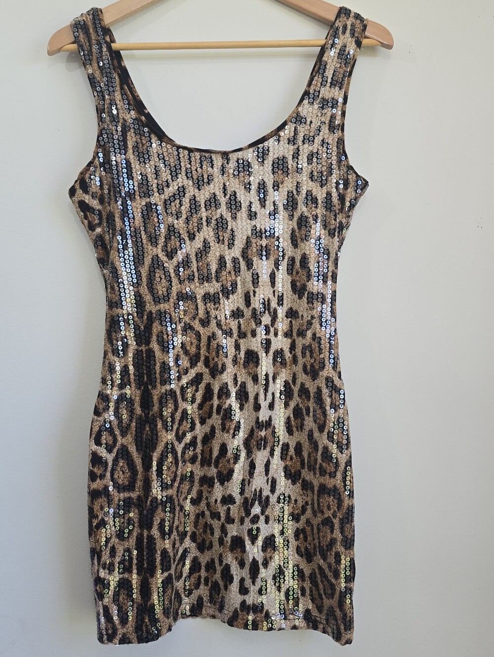 Forever 21 Leopard Print Sequin Bodycon Mini Dress Size S Party Hoco Dress Y2K - Picture 5 of 5